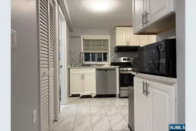 22 Humphrey Street 2nd Fl. #2nd Fl., Englewood, NJ 07631 - Photo 7