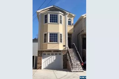 211 N 3rd 2 #2, Harrison, NJ 07029 - Photo 1