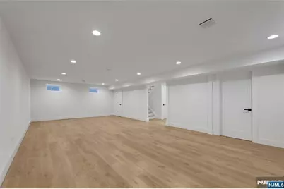 103 Hallberg Avenue, Bergenfield, NJ 07621 - Photo 19