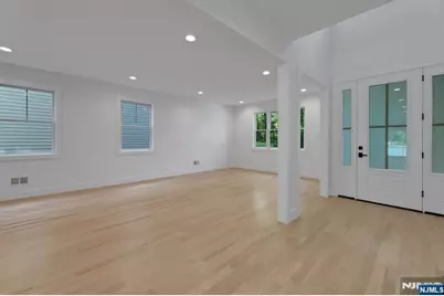 103 Hallberg Avenue, Bergenfield, NJ 07621 - Photo 3