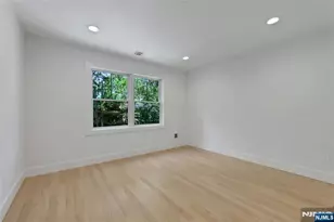 103 Hallberg Ave, Bergenfield, NJ 07621 - Photo 15