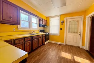 260 Pindle Ave, Englewood, NJ 07631 - Photo 11