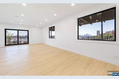 114 Pine Street 2 #2, Cliffside Park, NJ 07010 - Photo 11