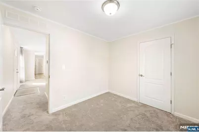 225 Albert Street, Lodi, NJ 07644 - Photo 19