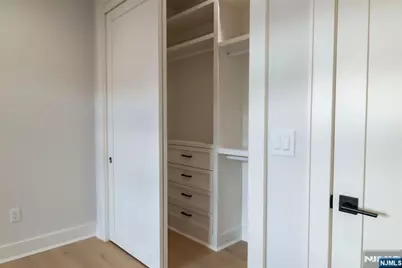 401 Grand Avenue 401 #401, Leonia, NJ 07605 - Photo 19