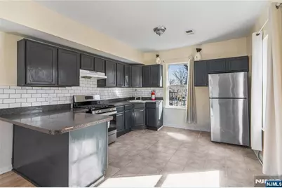 76 17th Street, East Orange, NJ 07017 - Photo 5