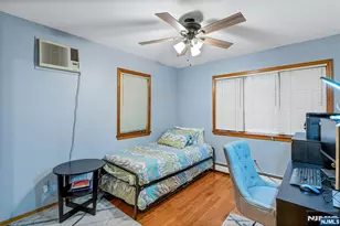 425 Beatrice St, Teaneck Township, NJ 07666 - Photo 13