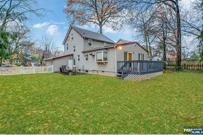 425 Beatrice Street, Teaneck Township, NJ 07666 - Photo 25