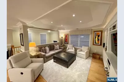 1002 Whitney Lane, Allendale, NJ 07401 - Photo 5