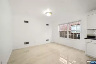 29 Prospect St, Palisades Park, NJ 07650 - Photo 13