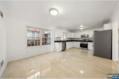 29 Prospect Street, Palisades Park, NJ 07650 - Photo 9