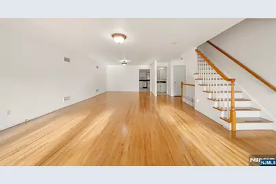 29 Prospect Street, Palisades Park, NJ 07650 - Photo 7