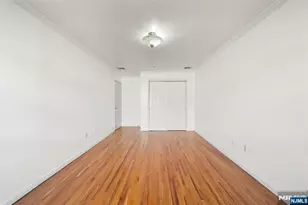 29 Prospect St, Palisades Park, NJ 07650 - Photo 19