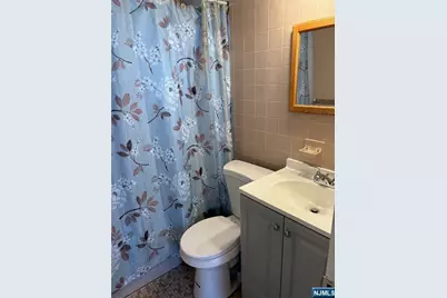 23 Barrington Avenue, Clifton, NJ 07011 - Photo 19