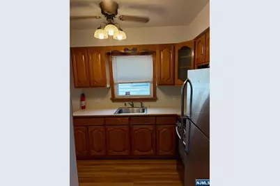 23 Barrington Avenue, Clifton, NJ 07011 - Photo 17