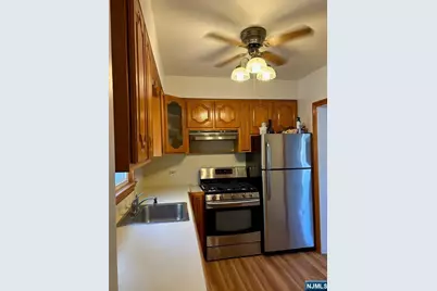 23 Barrington Avenue, Clifton, NJ 07011 - Photo 15