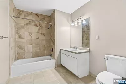 905 River Road 307 #307, Edgewater, NJ 07020 - Photo 11