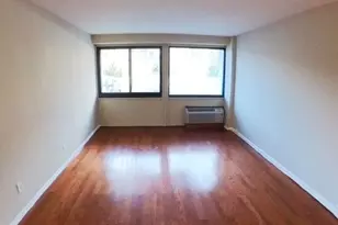 1600 Center Ave 1D, Fort Lee, NJ 07024 - Photo 3