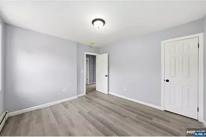 110 Montgomery Avenue, Irvington, NJ 07111 - Photo 3