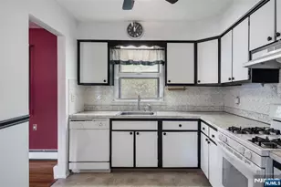 1074 Edgebrook Dr, Berkeley, NJ 08757 - Photo 11