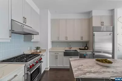3 Somerset Lane 518 #518, Edgewater, NJ 07020 - Photo 13