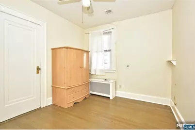12-64 Burbank Street, Fair Lawn, NJ 07410 - Photo 17