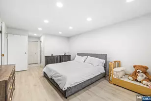 427 Harmon Cove Tower, Secaucus, NJ 07094 - Photo 15