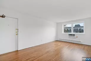 377 Park St, Hackensack, NJ 07601 - Photo 5