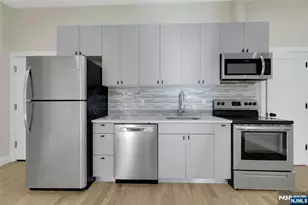 3605 Bergenline Ave 2A, Union City, NJ 07087 - Photo 1