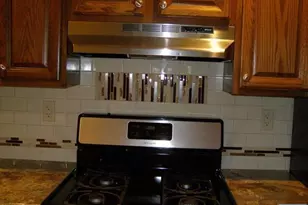 158 Ridge Road 2nd Floor, Lyndhurst Township, NJ 07071 - Photo 9