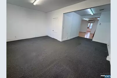 253 Broad Avenue 2nd Fl #2nd FL, Palisades Park, NJ 07650 - Photo 3