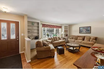 692 Pine Lake Drive, Washington Township, NJ 07676 - Photo 7