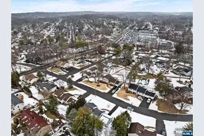 692 Pine Lake Drive, Washington Township, NJ 07676 - Photo 39