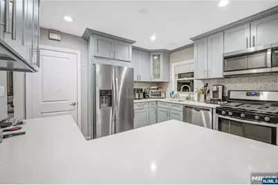 194 Delmar Avenue, Glen Rock, NJ 07452 - Photo 9