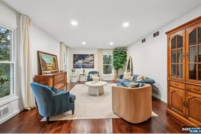 215 Readington Road, Branchburg Township, NJ 08876 - Photo 5