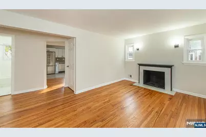 1653 Ardsley Court, Teaneck Township, NJ 07666 - Photo 3