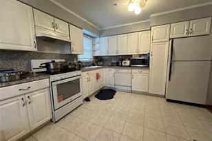 140 Palisades Blvd 2nd Fl, Palisades Park, NJ 07650 - Photo 5