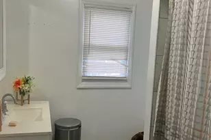 21 Lake St, East Orange, NJ 07017 - Photo 11