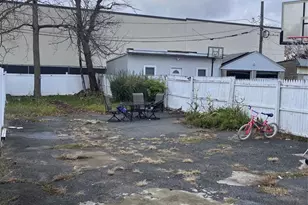 21 Lake St, East Orange, NJ 07017 - Photo 13