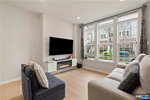 73 Wesmont Dr 1811, Wood Ridge, NJ 07075 - Photo 3