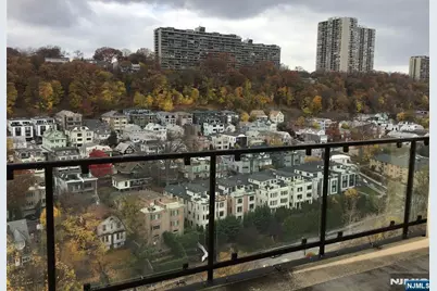 1203 River Road 21M #21M, Edgewater, NJ 07020 - Photo 7