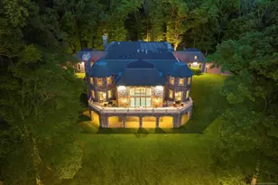 105 Chestnut Ridge Rd, Saddle River, NJ 07458 - Photo 17