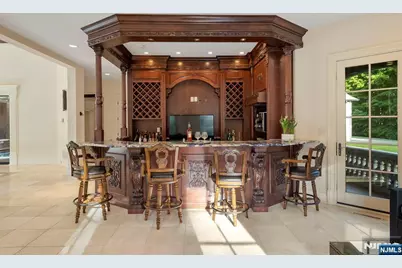 105 Chestnut Ridge Road, Saddle River, NJ 07458 - Photo 11