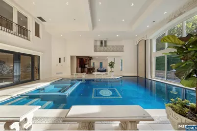 105 Chestnut Ridge Road, Saddle River, NJ 07458 - Photo 9