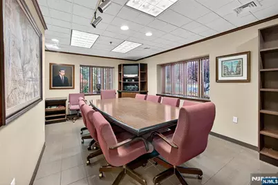 55 Paramus, Paramus, NJ 07652 - Photo 9