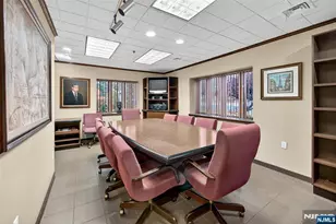 55 Paramus, Paramus, NJ 07652 - Photo 9