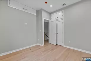 743 Kingsland Ave, Ridgefield, NJ 07657 - Photo 17