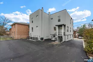 743 Kingsland Ave, Ridgefield, NJ 07657 - Photo 27