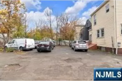 195 Park Avenue, Orange, NJ 07050 - Photo 3
