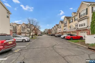 22 Marina Dr, Bayonne, NJ 07002 - Photo 25